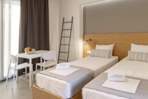 Isalos Διαμονή Γερακινή 