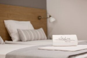 Isalos Διαμονή Γερακινή 